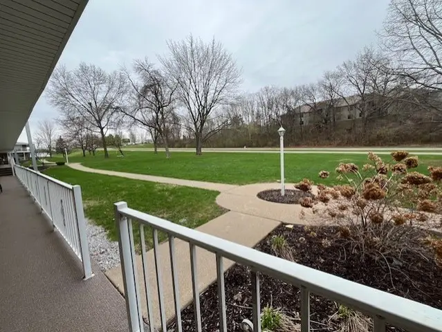 1104 Kimberly Road #1104, Bettendorf, IA 52722 - #3