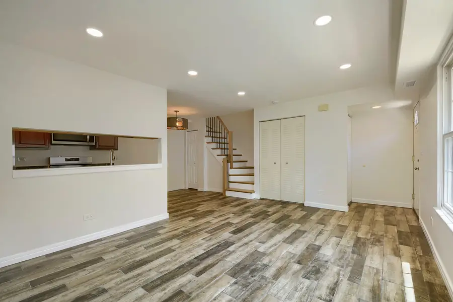 1477 Woodcutter Lane #B, Wheaton, IL 60189 - #3