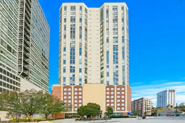645 N Kingsbury Street #1207, Chicago, IL 60610