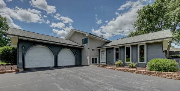 27W719 Sycamore Street, West Chicago, IL 60185
