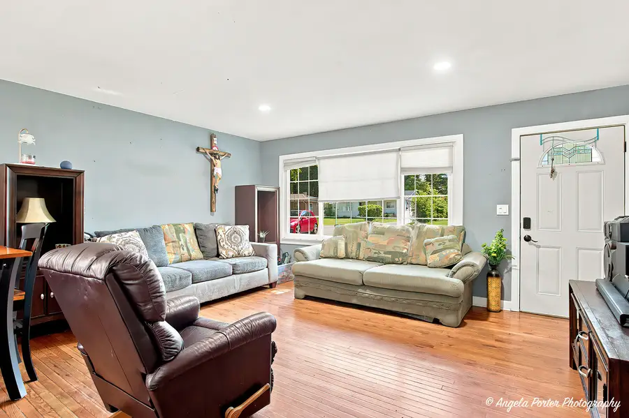 360 Hickory Drive, Crystal Lake, IL 60014 - #2