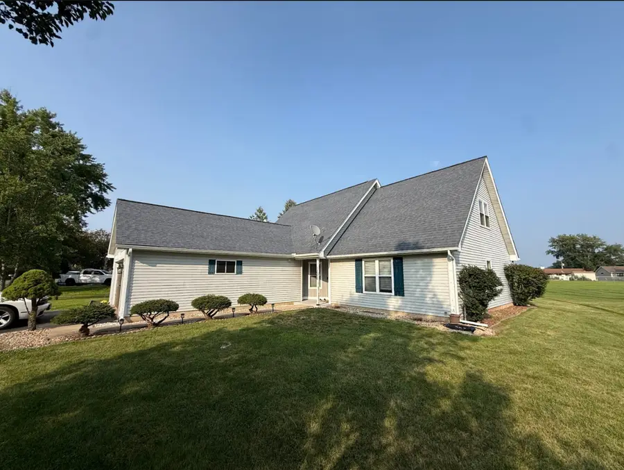 1202 Holiday Drive, Somonauk, IL 60552 - #2