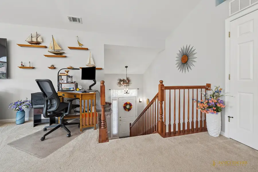 5302 Cobblers Crossing, McHenry, IL 60050 - #3