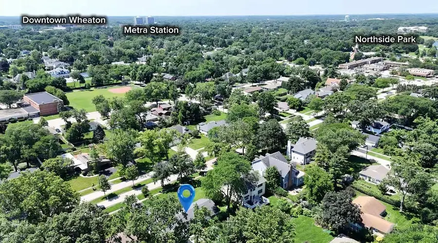 325 E Hawthorne Boulevard, Wheaton, IL 60187 - #3