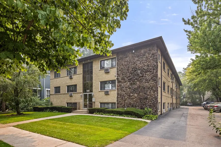 109 S Elmwood Avenue #2, Oak Park, IL 60302 - #2