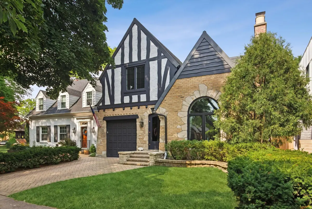 5940 N Knox Avenue, Chicago, IL 60646 - #1