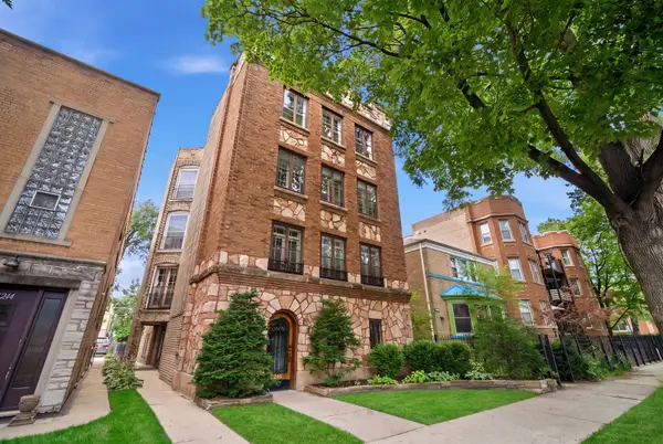 6246 N Richmond Street, Chicago, IL 60659