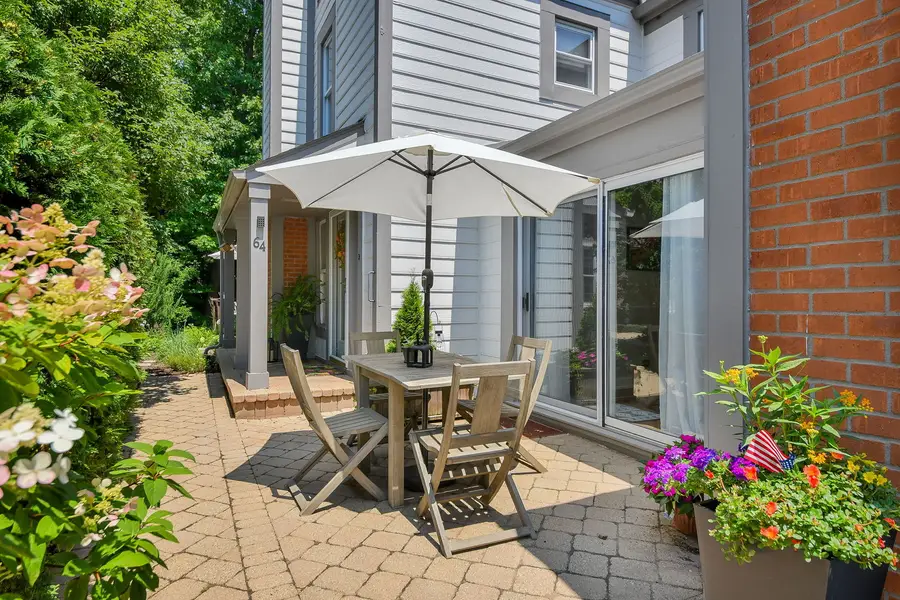 64 Whittington Course, Saint Charles, IL 60174 - #2