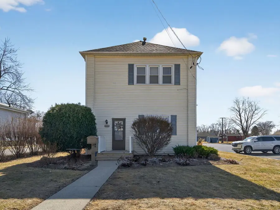 159 E Church Street, Coal City, IL 60416 - #3