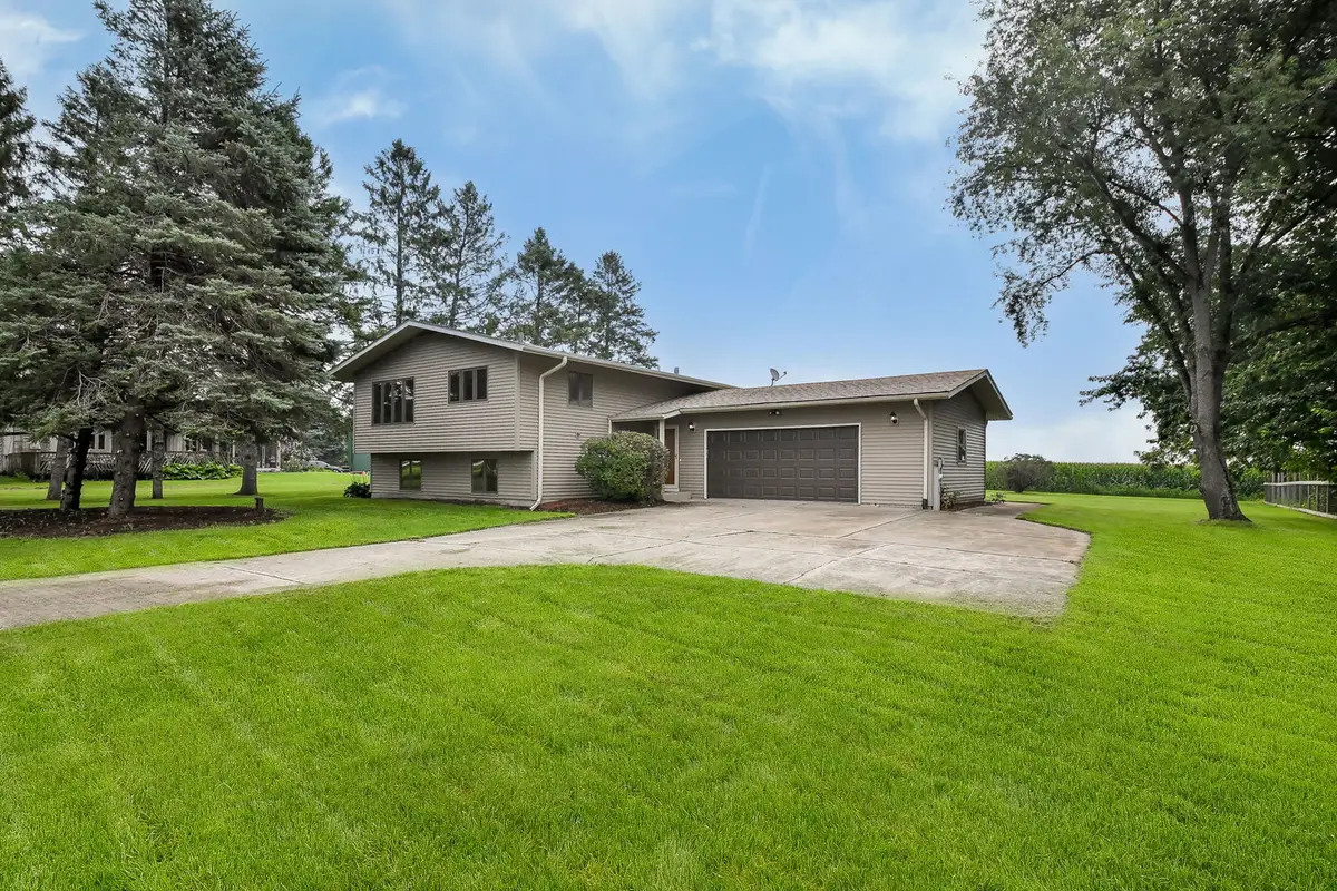 2S557 Bliss Road, Sugar Grove, IL 60554 - #1