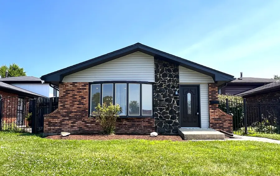 513 Superior Avenue, Calumet City, IL 60409 - #2