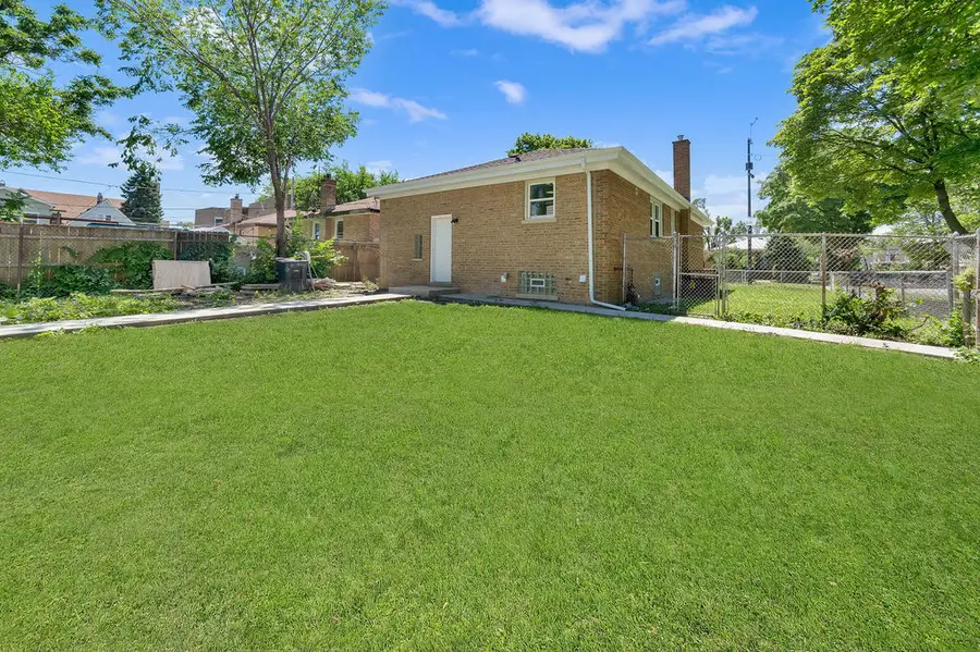 1924 W Marquette Road, Chicago, IL 60636 - #3