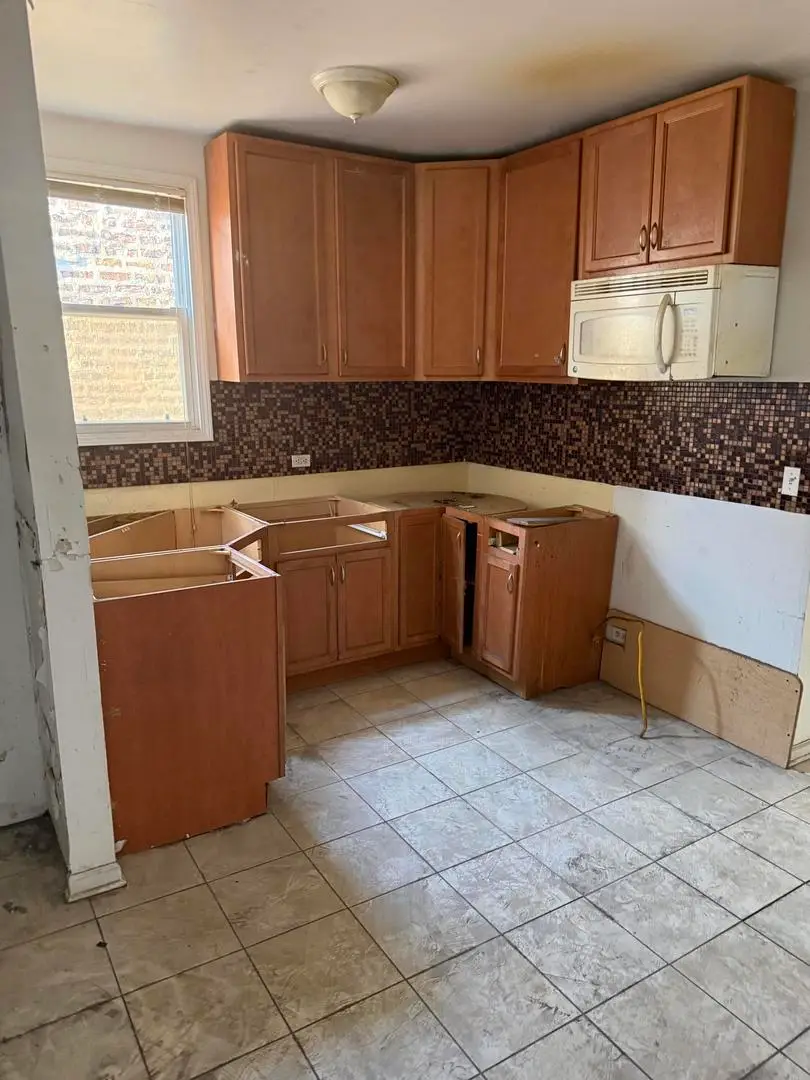 5027 S Racine Avenue, Chicago, IL 60609 - #2