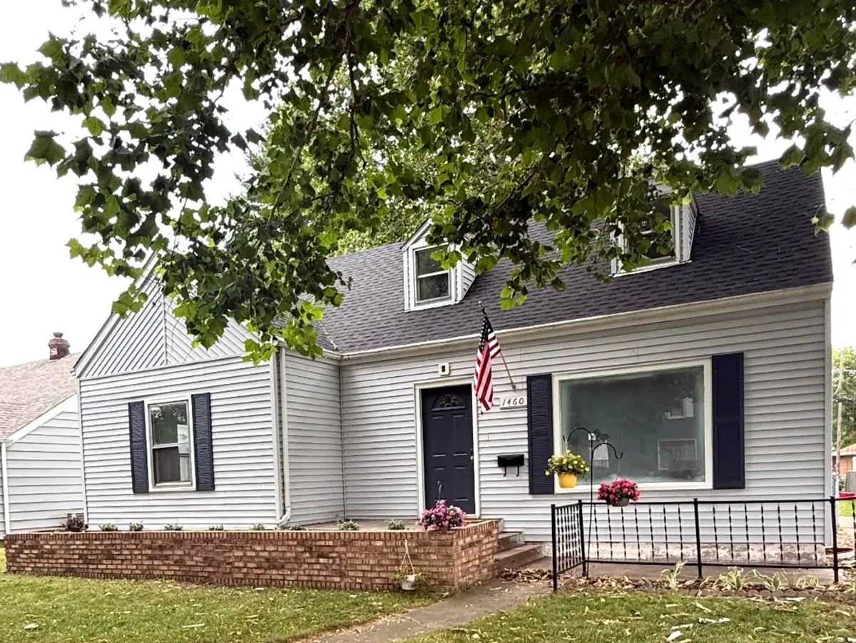 1460 S 6th Avenue, Kankakee, IL 60901 - #1