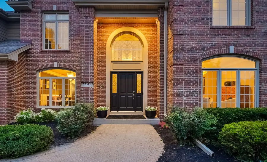 1N431 Peachtree Lane, Winfield, IL 60190 - #2