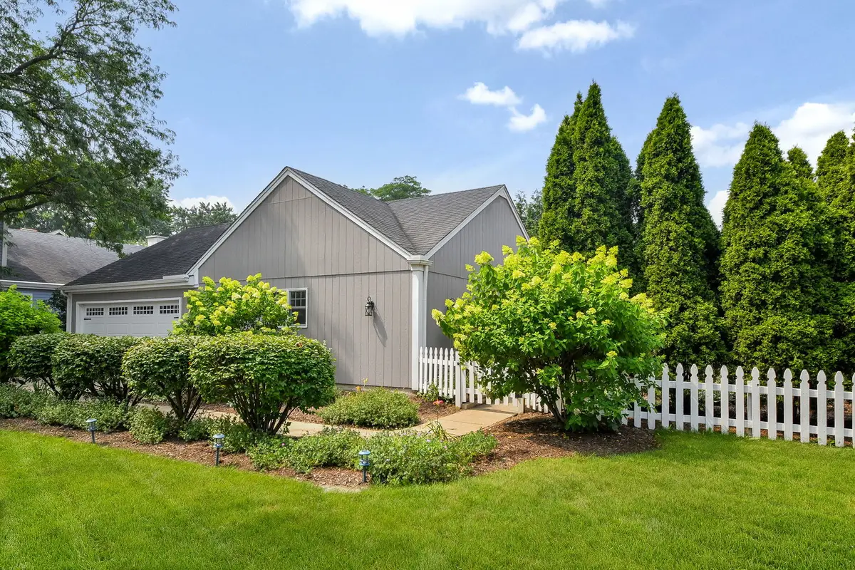 925 Churchill Drive, Naperville, IL 60563 - #1
