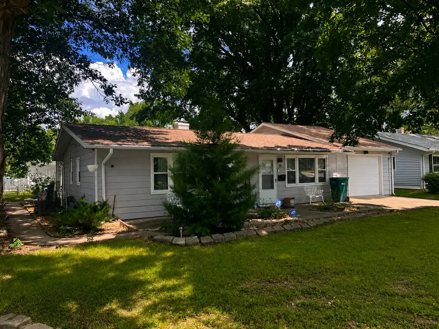 14 Drexel Drive, East Saint Louis, IL 62206 - #2