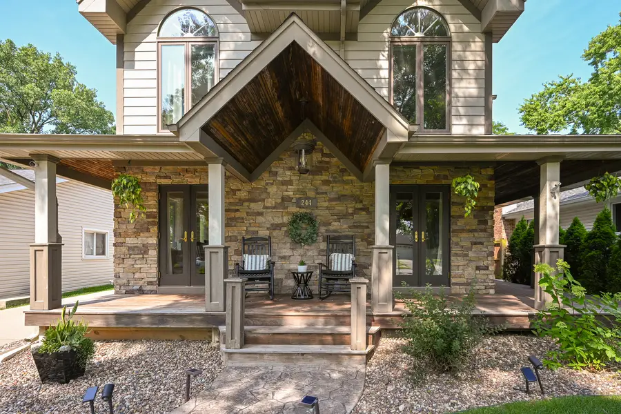 244 S Milton Avenue, Glen Ellyn, IL 60137 - #3