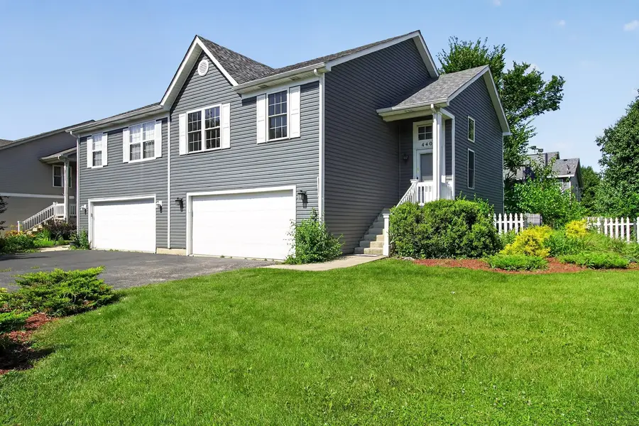 440 Newport Circle, Oswego, IL 60543 - #3