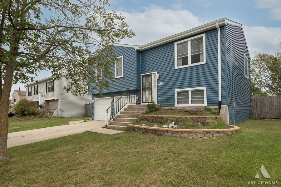 20653 S Frankfort Square Road, Frankfort, IL 60423 - #2