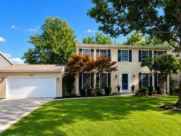 Address Withheld By Seller, Lisle, IL 60532