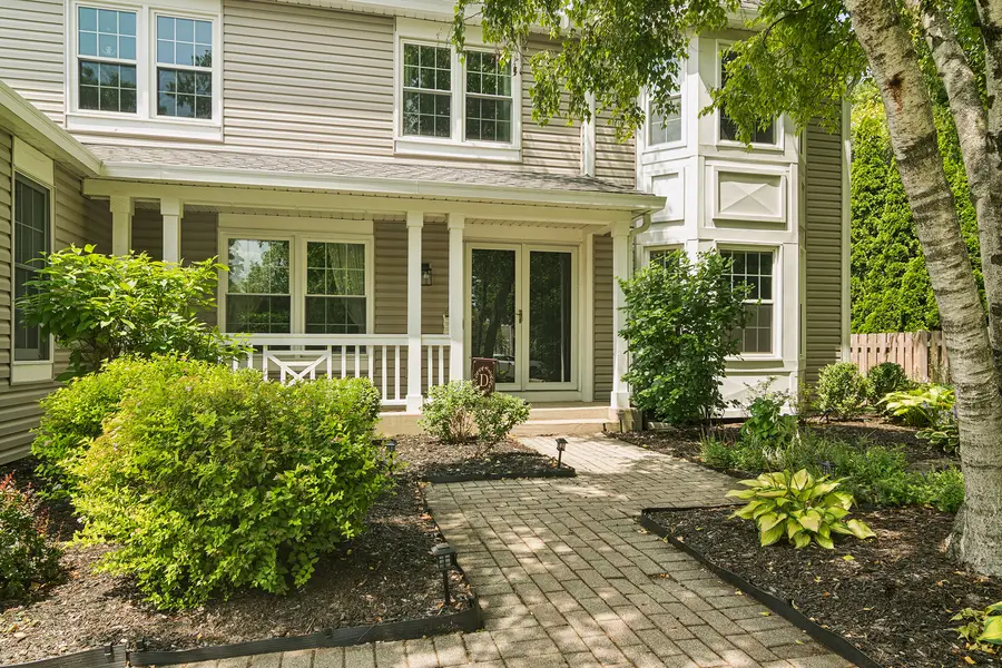 300 Hampton Street, Cary, IL 60013 - #2