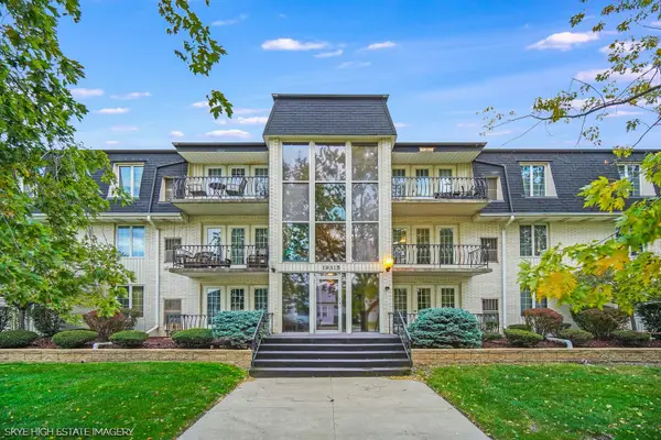 18315 Burnham Avenue #204, Lansing, IL 60438