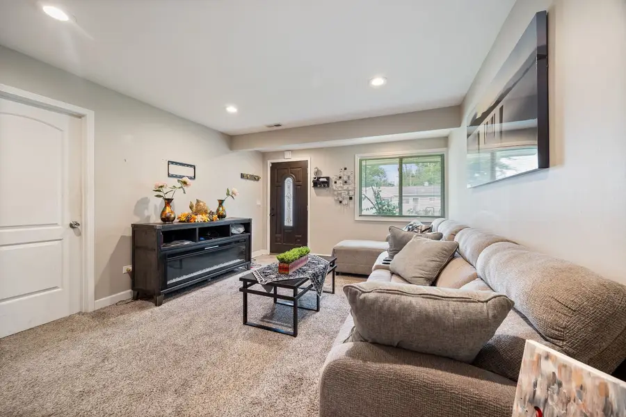 16231 Clifton Park Avenue, Markham, IL 60428 - #3