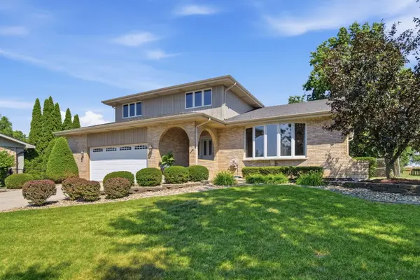 14519 S Pine Grove Drive, Homer Glen, IL 60491