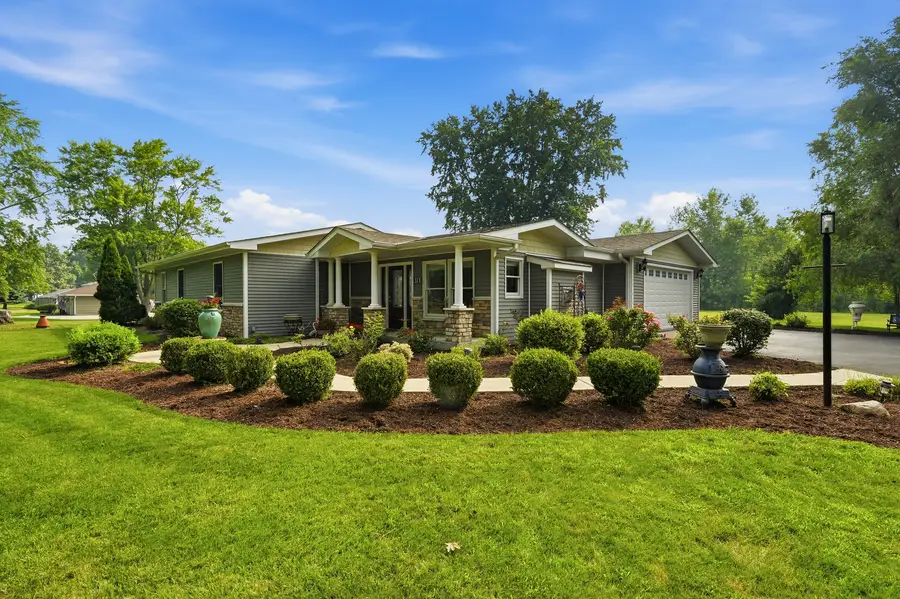 32 E Rickard Drive, Oswego, IL 60543 - #3