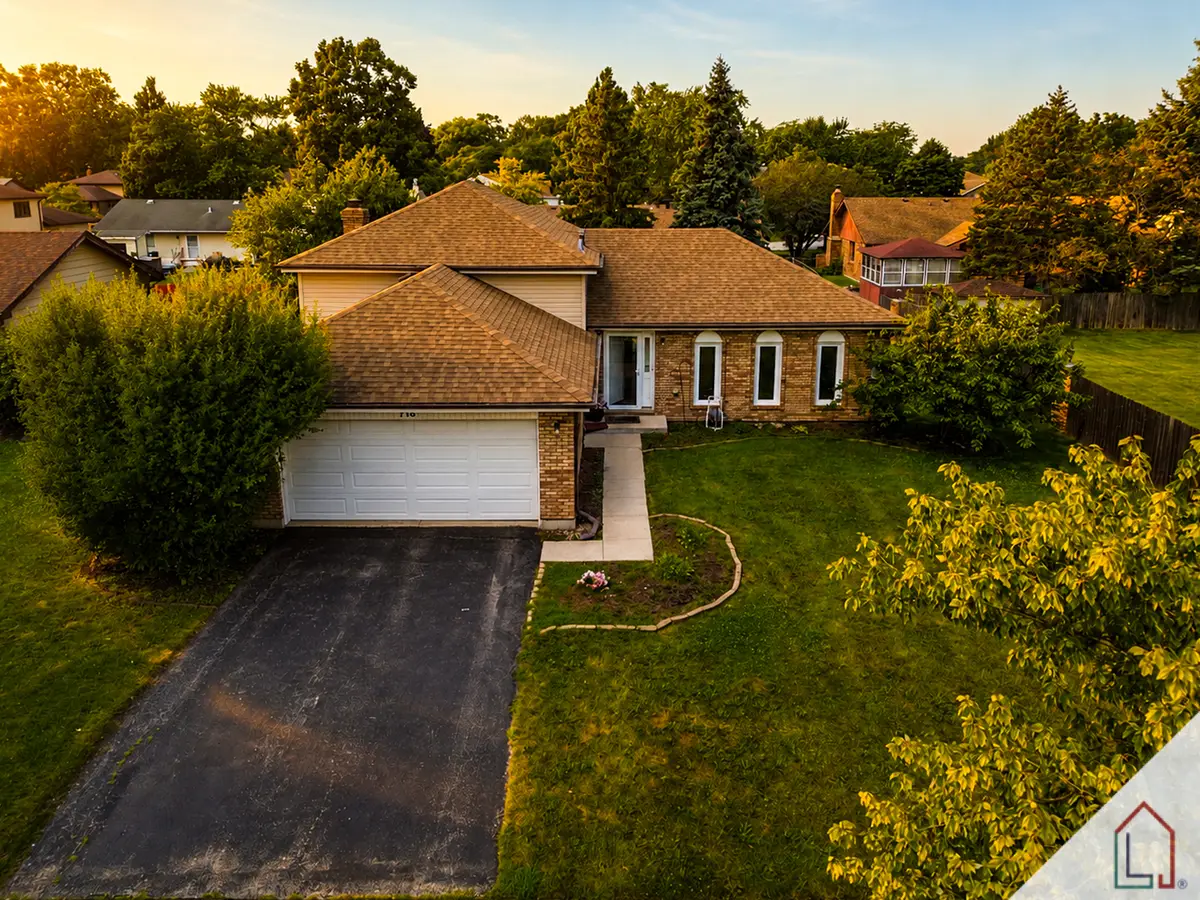 716 Oxford Avenue, Matteson, IL 60443 - #1