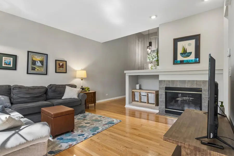 6064 Delaney Drive #5103, Hoffman Estates, IL 60192 - #2