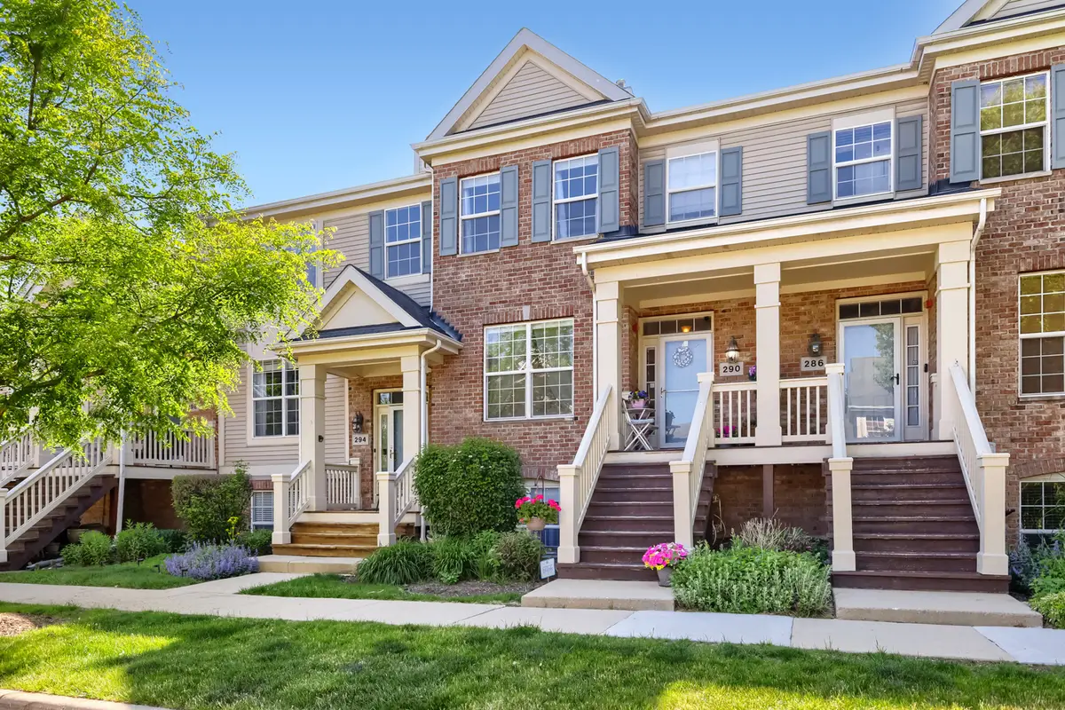 290 Broadmoor Lane, Bartlett, IL 60103 - #1