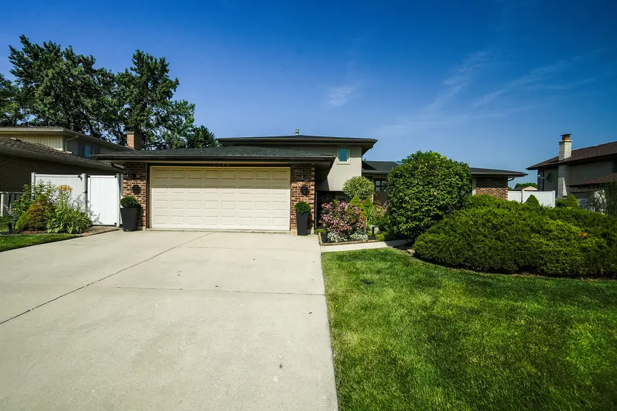 13940 Charleston Drive, Orland Park, IL 60462 - #3