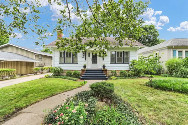 1105 W Green Street, Champaign, IL 61821