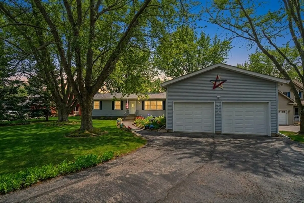 924 Suzy Street, Sandwich, IL 60548 - #1