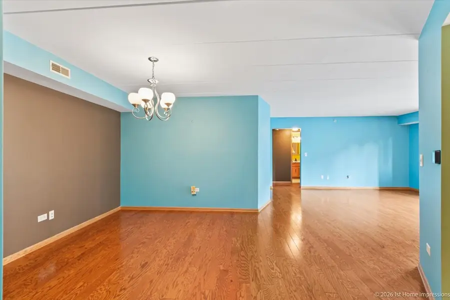 9420 S Melvina Avenue #2NW, Oak Lawn, IL 60453 - #3