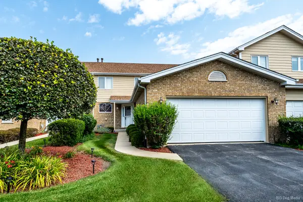 8616 Bantry Boulevard, Tinley Park, IL 60477