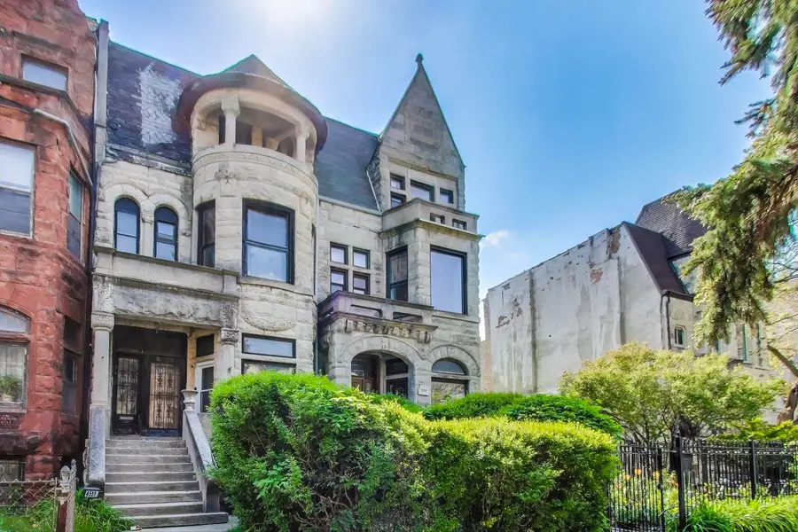 4553 S Ellis Avenue, Chicago, IL 60653 - #3