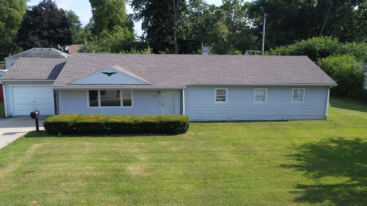 835 E Locust Street, Watseka, IL 60970 - #1