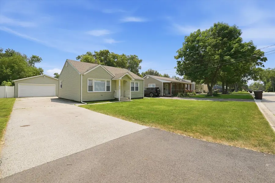 16737 Sayre Avenue, Tinley Park, IL 60477 - #2