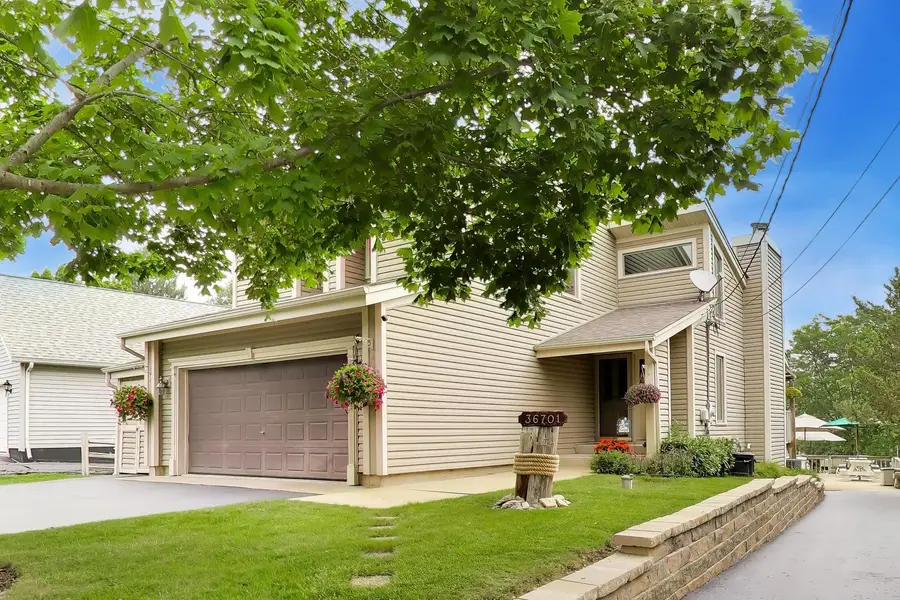 36701 N Lake Street, Ingleside, IL 60041 - #2