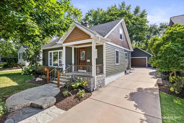 403 S 13th Avenue, St. Charles, IL 60174