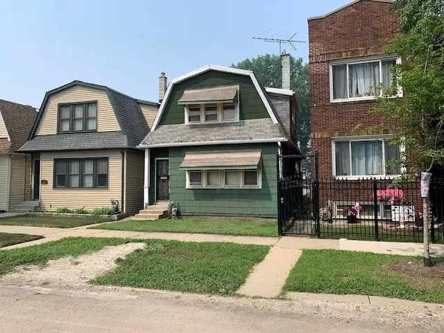 9726 S Avenue J, Chicago, IL 60617 - #3