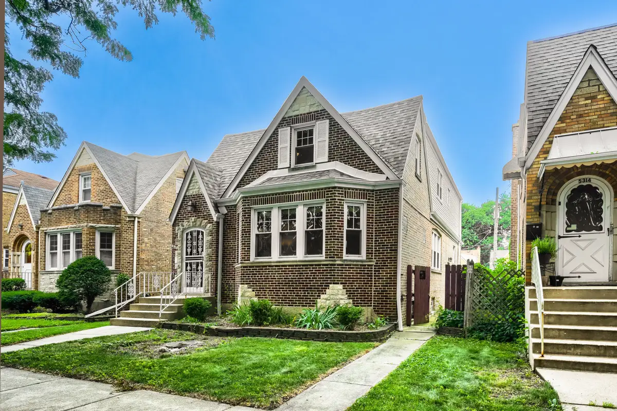 5310 N Lockwood Avenue, Chicago, IL 60630 - #1