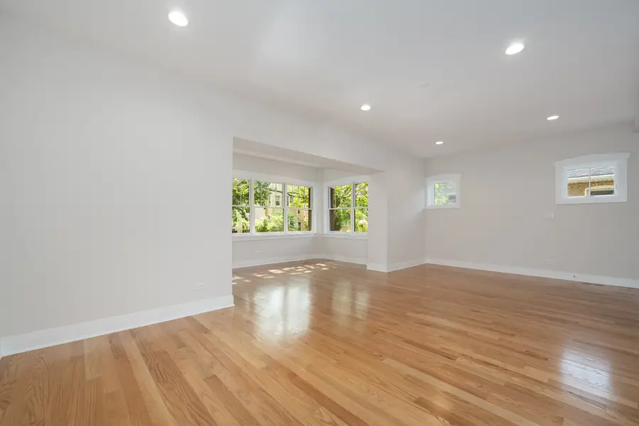 5310 N Spaulding Avenue, Chicago, IL 60625 - #3