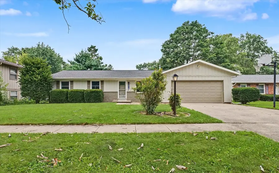 2312 Blackthorn Drive, Champaign, IL 61821 - #2