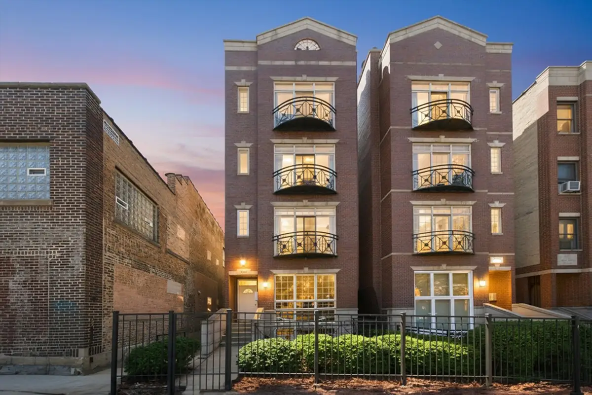 2623 W Belmont Avenue #1, Chicago, IL 60618 - #1