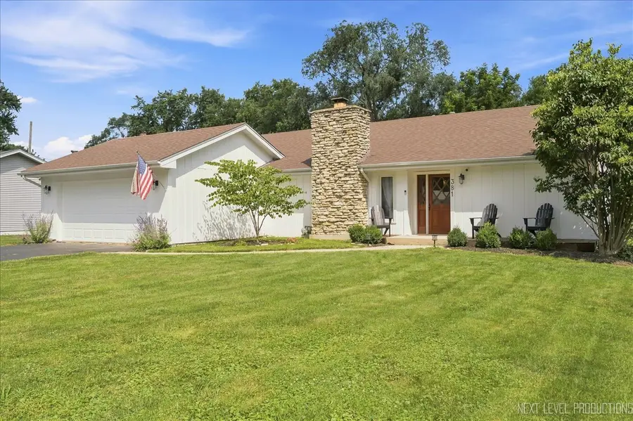 381 Orion Road, Batavia, IL 60510 - #2