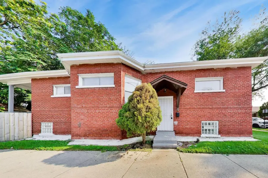 8301 S Maryland Avenue, Chicago, IL 60619 - #2